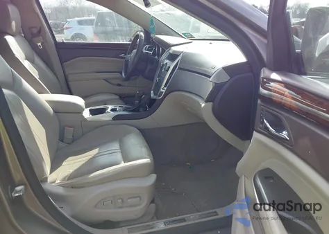 2012 Cadillac Srx Luxury Collection z USA, uszkodzony, nr VIN 3GYFNDE37CS531953